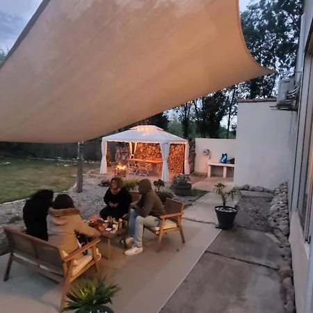 Le Clos Des Oiseaux * נרבון